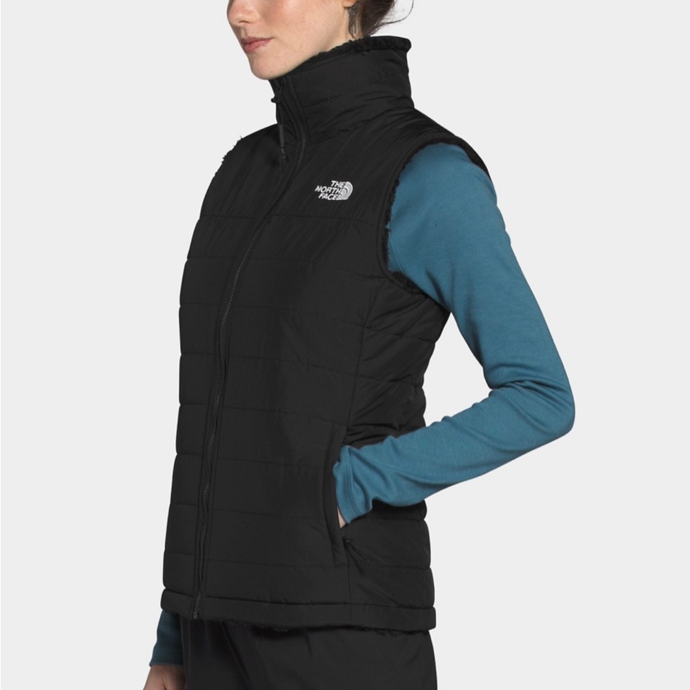 North Face Moss-bud Insulated Reversible Vest